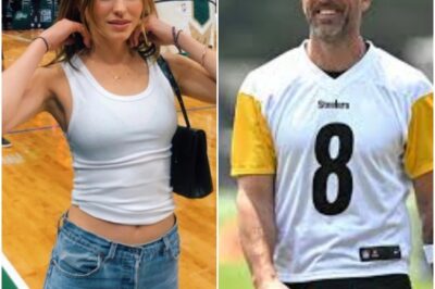 PHOTO: Aaron Rodgers’ Ex-Girlfriend Mallory Edens Had Everyone Talking About Her Bathroom Selfie In Skimpy White B𝕚k𝕚ni